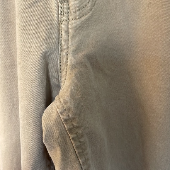 Levi khaki pants. Size 36x34 - Picture 7 of 10